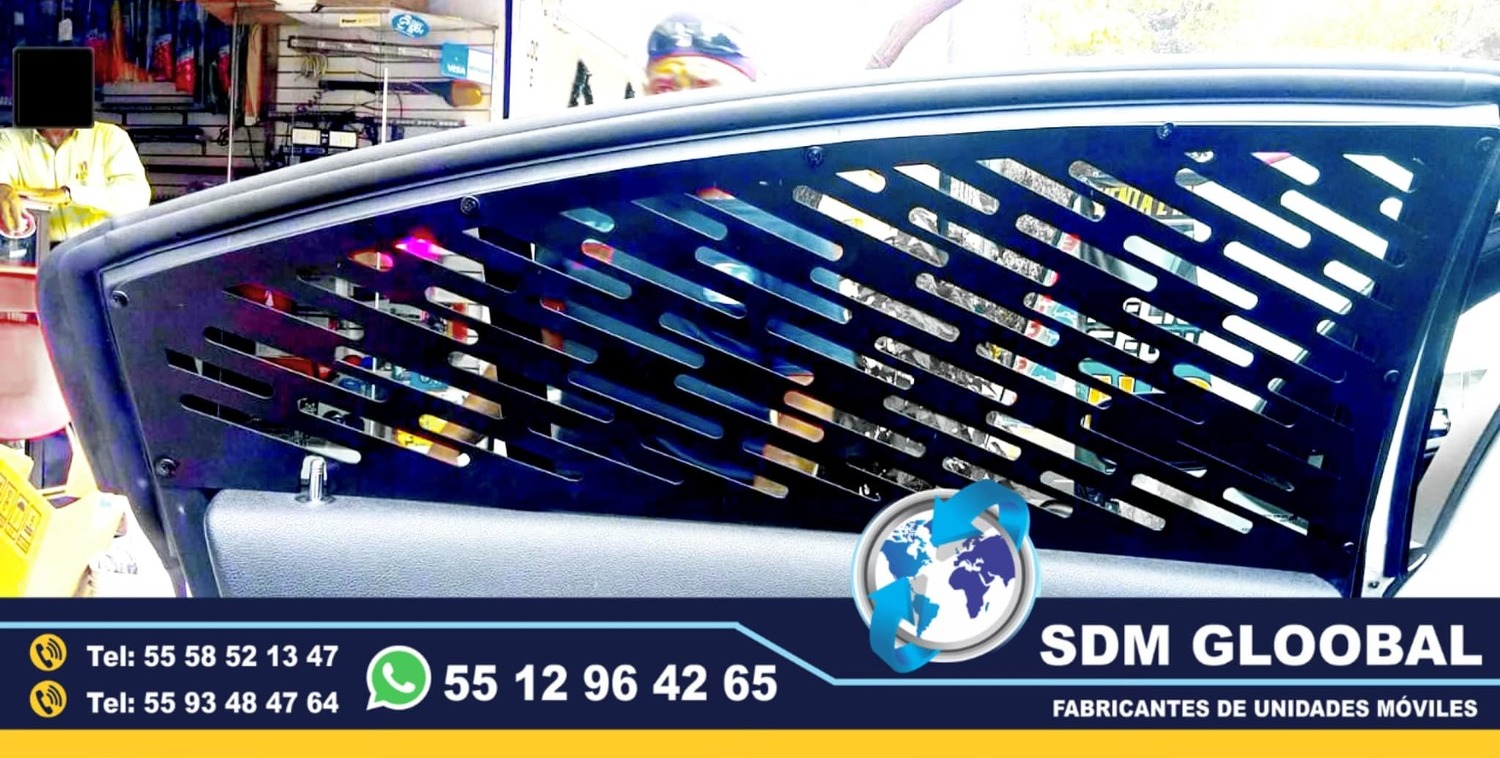 Rejillas o rejas de proteccion de ventanas trasera en patrullas<br>
