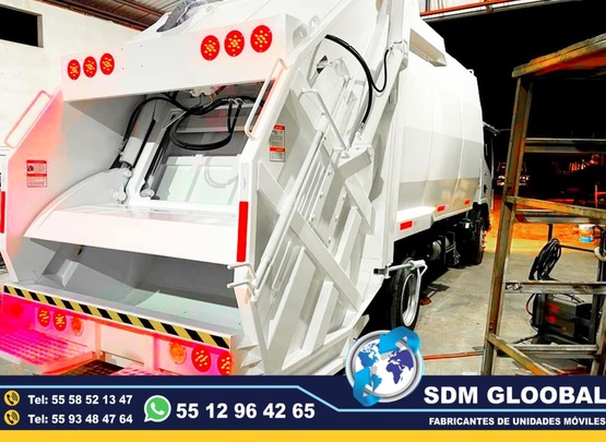 venta de patrullas en mexico proveedores de equipo para patrullas equipadas nuevas venta distribucion de todo tipo de patrullas pick up sedan moto patrullas ambulancias gruas plataforma salvamento rescate camiones de basura compactadores recolectores instalacion configuracion programacion de equipo visual acustico torreta sirena bocina estrobos codigos equipo accesorios metalicos roll bar 3 2 1 arcos comando estructura tubular tumbaburros burrera para choques defensa delantera banca central con doble respando escalon trasero defensa trasera lona pintura rotulacion uniades moviles especiales sdm global mexico traslado de reos