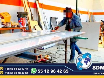 En Sdm Global Mexico Fabricacion conversion equipamiento y venta de Ambulancias de traslado en Mexico, somos fabricantes directos en Mexico. Sdm Global Mexico empresa 100% especializada en la venta fabricación conversión equipamiento de diferentes tipos de ambulancias de traslado y vehículos de emergencia, ofreciendo soluciones personalizadas para diversas necesidades en el mercado nacional.Dedicados a la fabricación de ambulancias y patrullas, ofreciendo servicios relacionados con la seguridad y emergencias, venta de unidades médicas móviles y ambulancias, además de carrocerías industriales,Somos un fabricante mexicano con más de 15 años de experiencia, especializado en la fabricación y comercialización de ambulancias y vehículos de rescate, con un enfoque en la alta calidad y el cumplimiento de normativas mexicanas.Diseñamos y equipamos ambulancias con la tecnología y los materiales necesarios para asegurar funcionalidad y seguridad, cumpliendo con las normativas mexicanas.En Sdm Global Mexico nos dedicamos a la Fabricacion conversion equipamiento y venta de Unidades Moviles Medicas Especiales en Mexico somos fabricantes directos en Mexico.