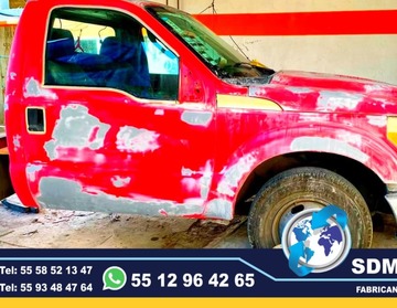 Conversion Equipamiento Fabricacion y Venta de Equipo para Patrullas Camionetas Pick Up, Accesorios Metalicos, Equipo visual acustico, Luces auxiliares, Rotulacion. El equipamiento Pick-up es uno de los mas completos para patrulla, ya que cuenta con una gran variedad de accesorios metálicos, así como accesorios visual acústico. En cuestión de accesorios metálicos contamos con Tumbaburros, Roll Bar de 3 Arcos Tipo Com­­ando, Banca central con respaldo, Defensa Trasera Tipo Escalón. En la parte de accesorios visual acústico cuenta con Torreta, Sirena y Bocina, adicional mente se le puede agregar un Kit de Estrobos en faros Marca WHELEN, FEDERAL SIGNAL, EPCOMSomos una Empresa Mexicana líder en el Mercado con años de experiencia, especialistas en el Equipamiento de Patrullas Equipadas Cajas y Remolques Unidades Moviles Especiales de Seguridad, Rescate, Salvamento, Salud, Comunicacion, Higine, etc.,Somos fabribricantes directos, distribuidores en todo Mexico, comunicate y te atenderemos personalmente. contamos con las mejores marcas en el mecado